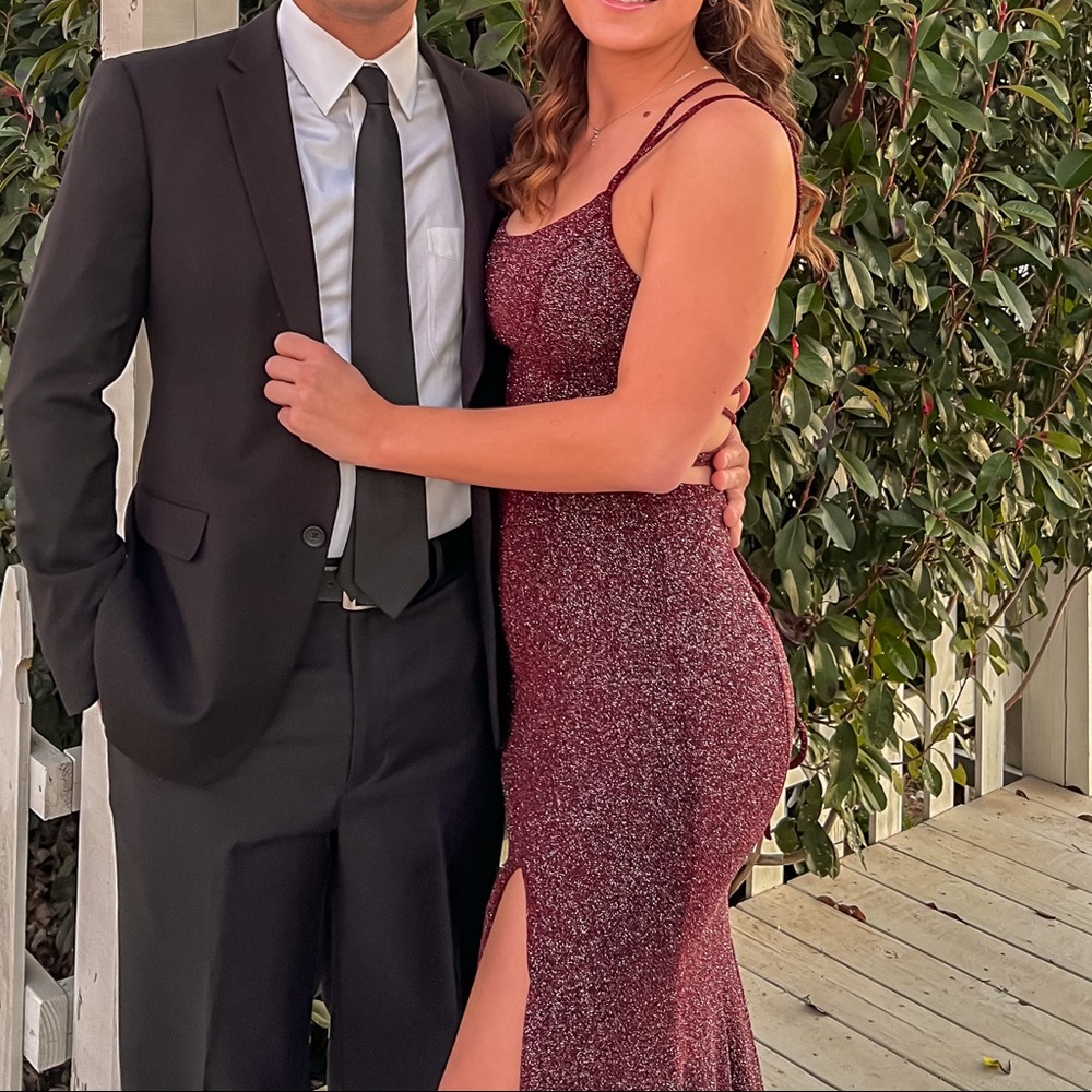 X-Small sparkly Burgundy Prom Dress
